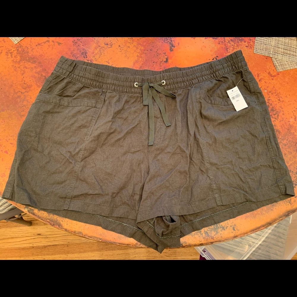 NWT Gap Factory Shorts